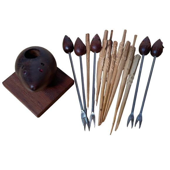 Vintage Teak‎ Mouse Cocktail pick holder display Mid Century Denmark dark wood - Picture 3 of 3